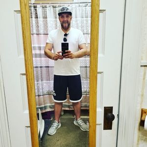 Meet your Posher, Stephen